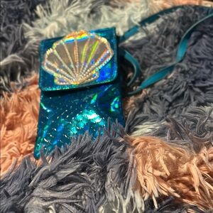 Holographic Shell Crossbody Bag